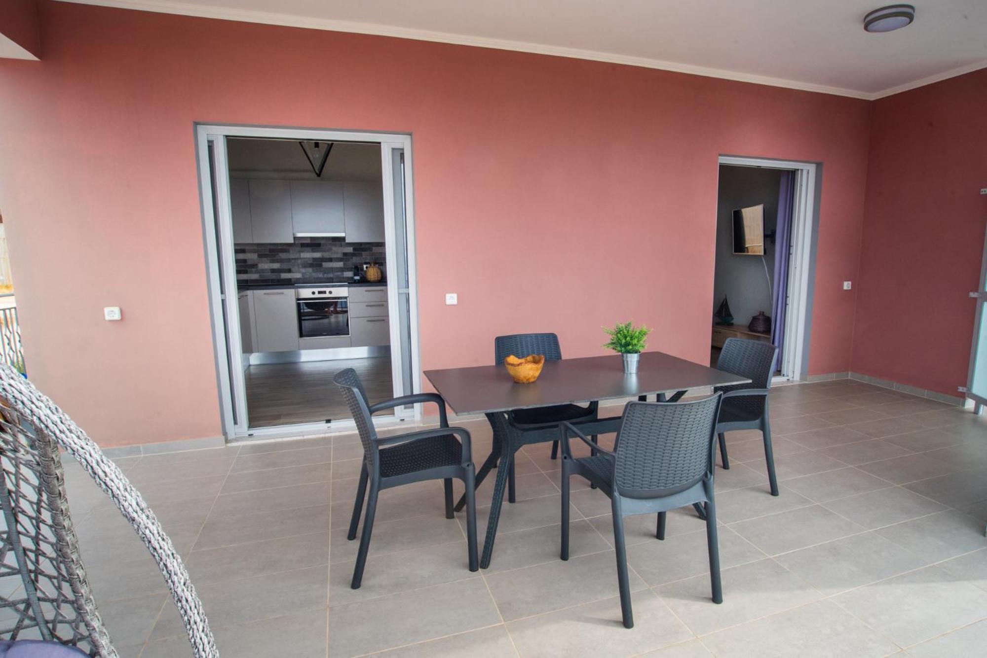 Vlachata Nirvana Homes מראה חיצוני תמונה