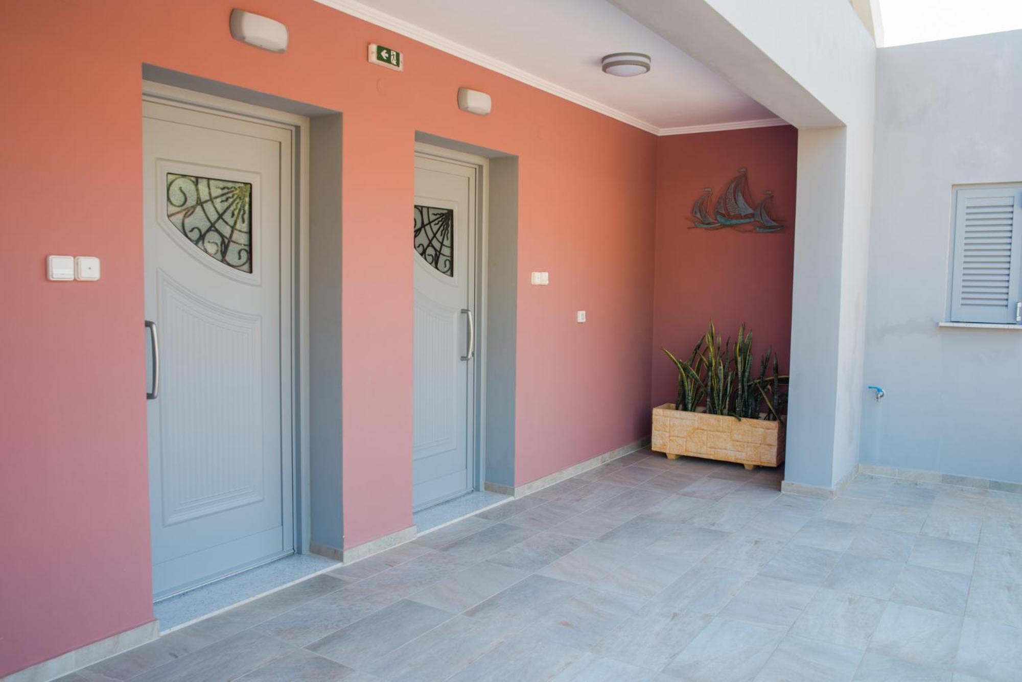 Vlachata Nirvana Homes מראה חיצוני תמונה